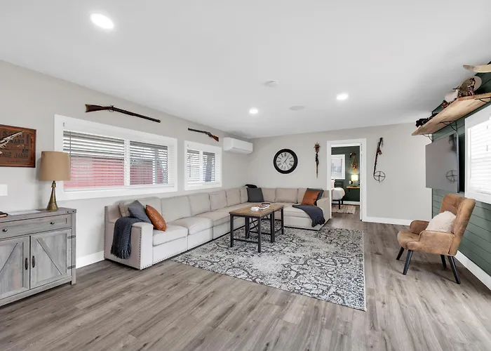 Holiday home Promo Wild West Retreat - 25 Min To Canyon *